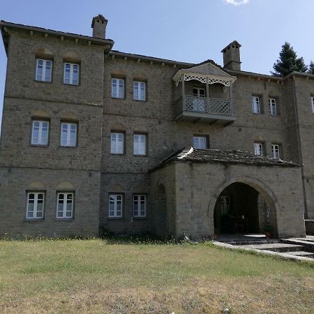 Hotel Petrotechno Tsepelovo Exterior foto
